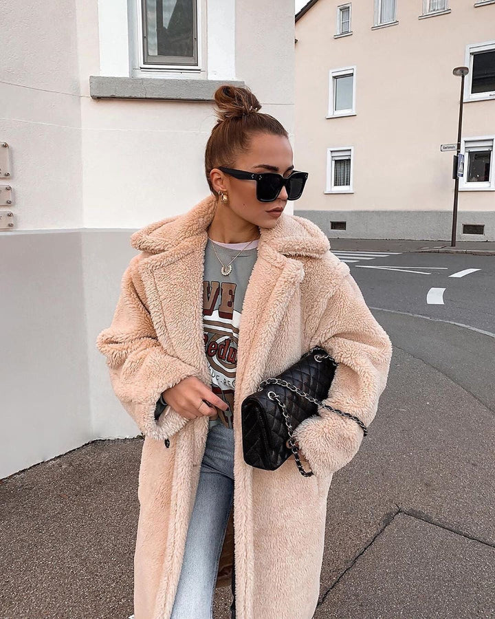 Zoe | Langer Teddymantel für Damen mit Rundhalsausschnitt und langen Ärmeln