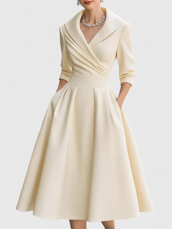 Marcelle | Zeitloses Eleganzkleid für Damen mit V-Ausschnitt und 3/4-Ärmeln