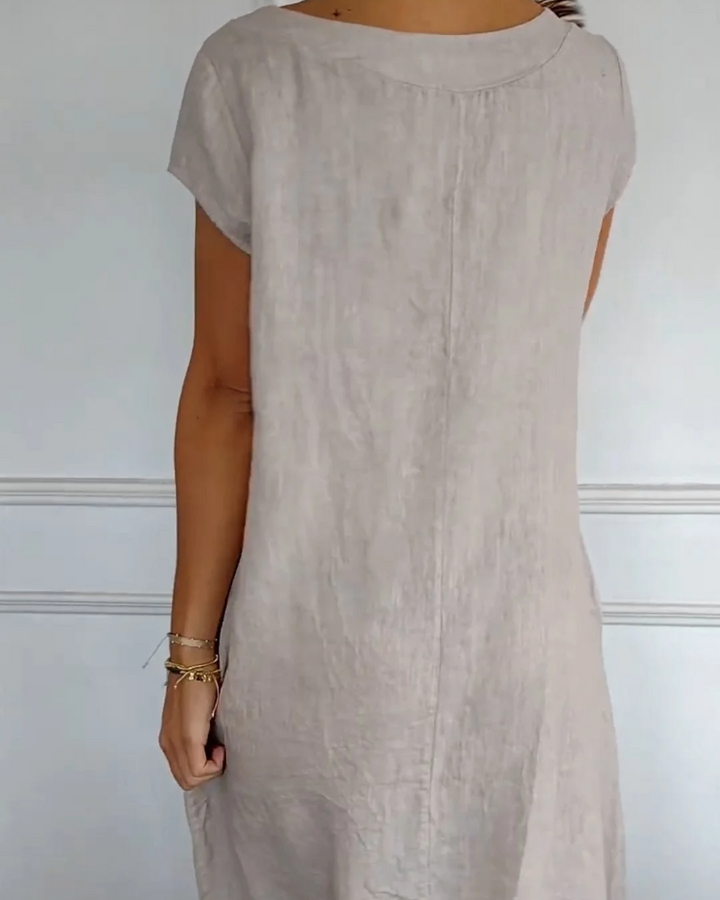 Brenna | Lässiges Kleid für Damen mit Rundhalsausschnitt und kurzen Ärmeln