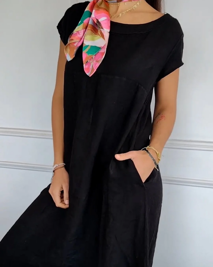 Brenna | Lässiges Kleid für Damen mit Rundhalsausschnitt und kurzen Ärmeln