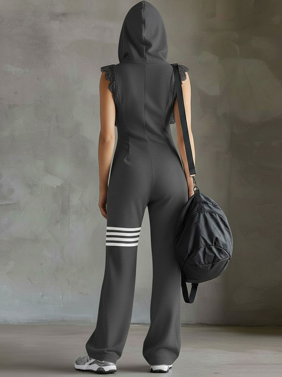 Retro-inspirierter schwarzer ärmelloser Kapuzen-Jumpsuit mit sportlichen streifen
