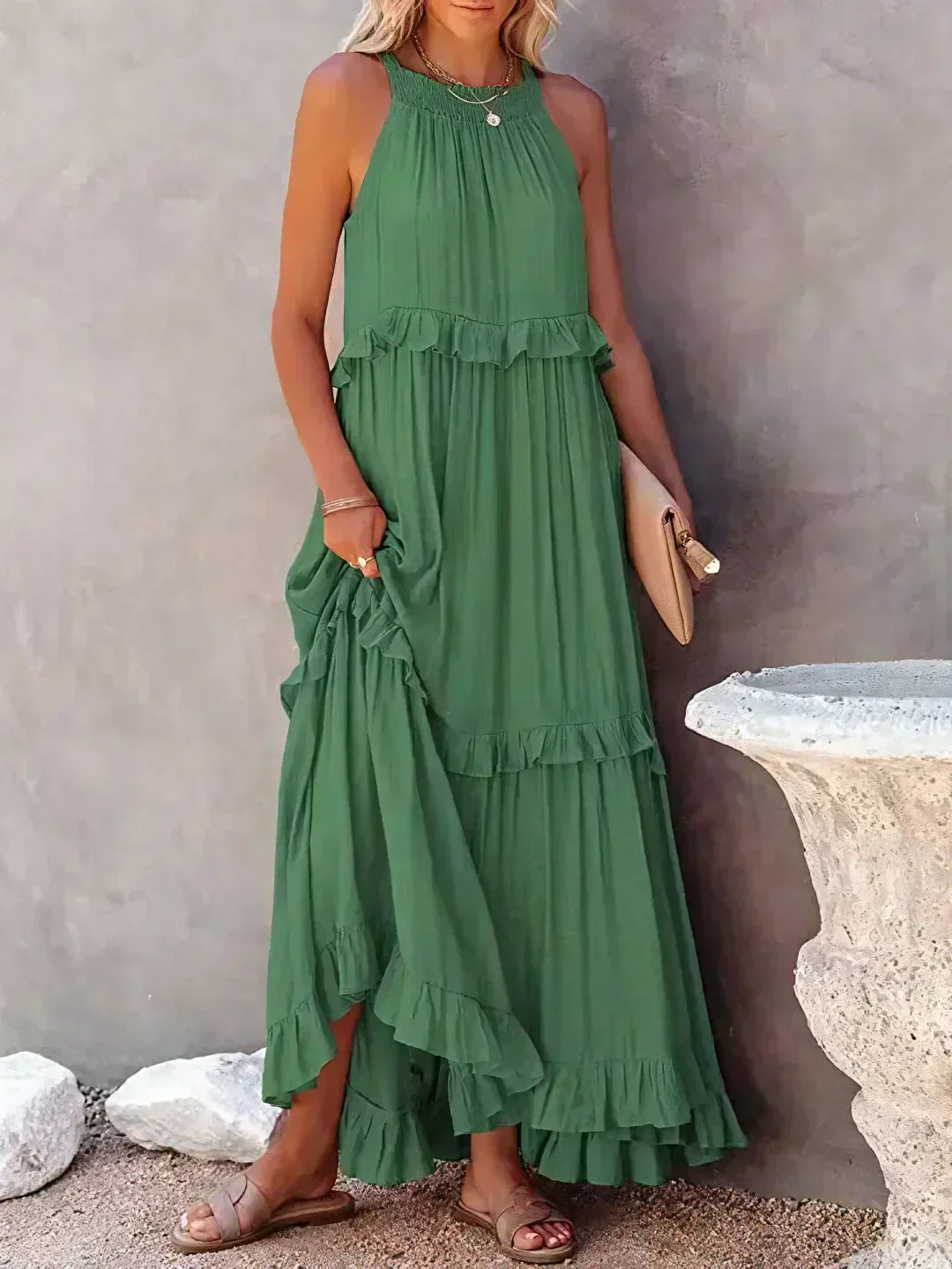Emilia | Halter Ruffle Maxi Kleid mit langen Ärmeln