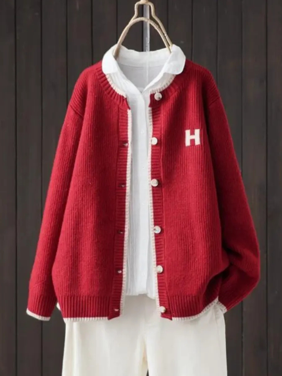 Die Helene | Klassischer Cardigan für Damen mit Rundhalsausschnitt