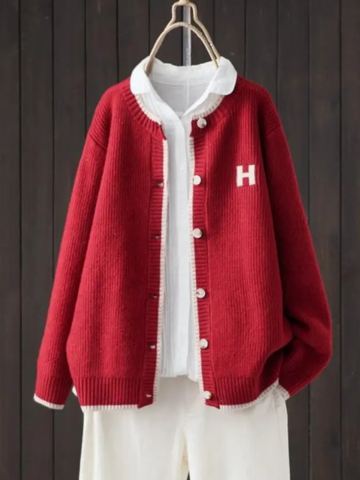 Die Helene | Klassischer Cardigan für Damen mit Rundhalsausschnitt