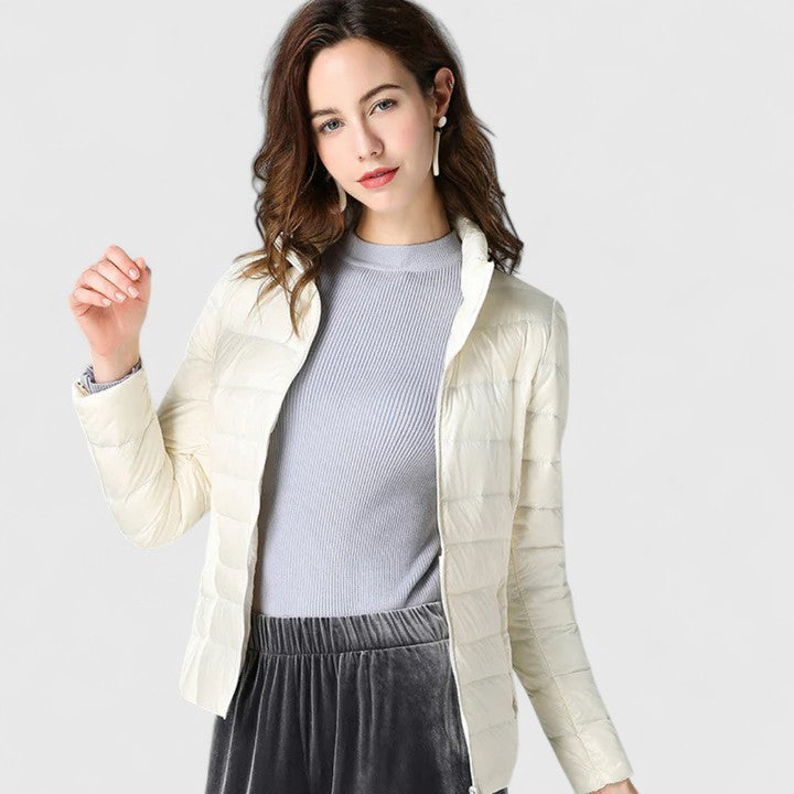 Melorynne Elegante Jacke für Damen mit Rundhalsausschnitt und langen Ärmeln