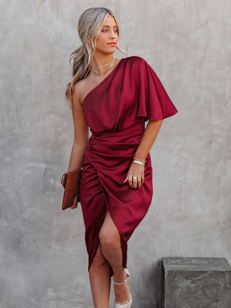 Nina | Elegantes Maßgeschneidertes Midikleid für Damen mit kurzen Ärmeln