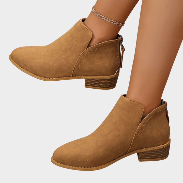 Oakley | Niedrige Absatz-Stiefeletten