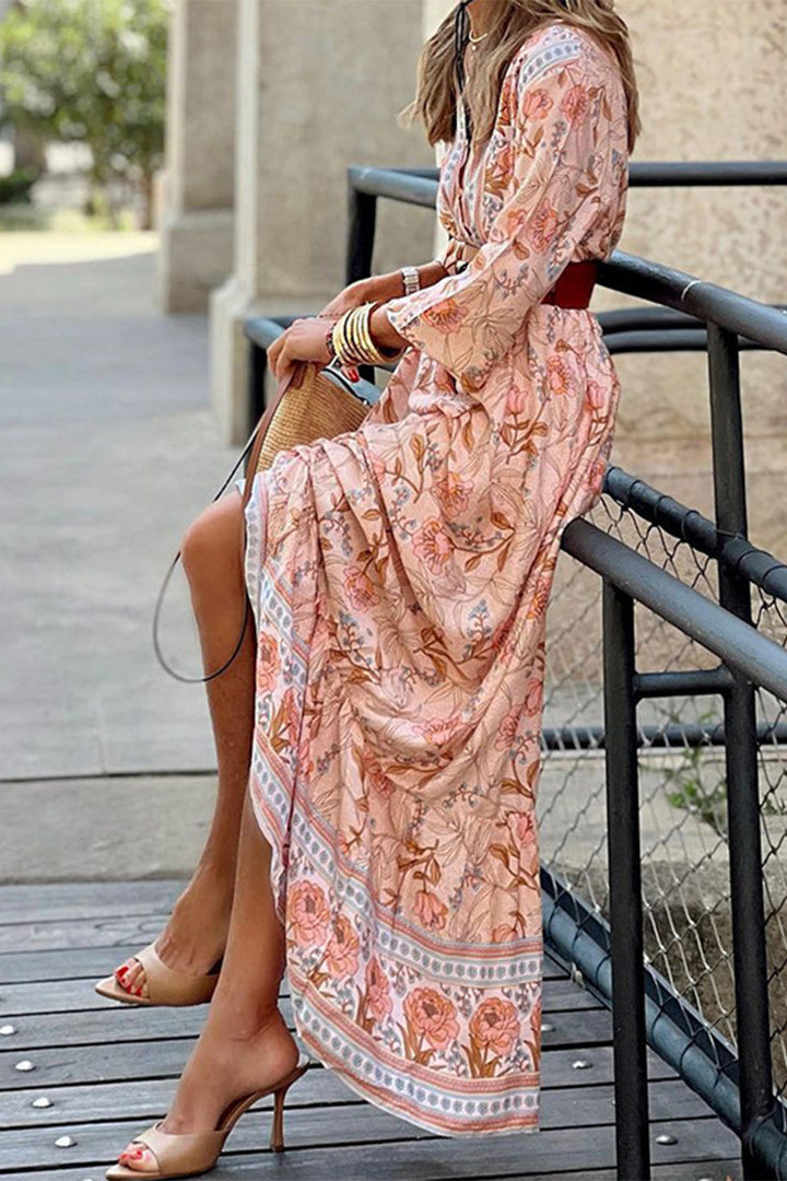 Rhyzelle | Bohemian Floral A-Linienkleid für Damen mit V-Ausschnitt und Gürtel
