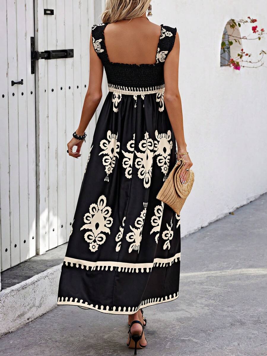 Iveth | Bohemian Maxikleid für Damen mit Blumenmuster und eckigem Ausschnitt