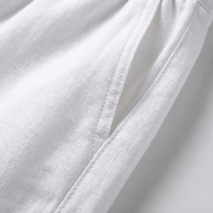 Herrenhose mit Taschen und Kordelzug