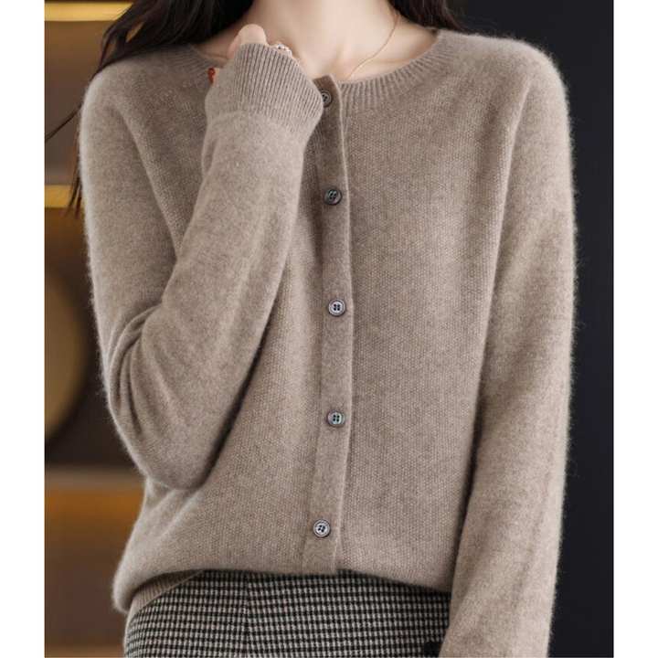 Hannah | Winter Essential Pullover für Damen mit V-Ausschnitt und langen Ärmeln