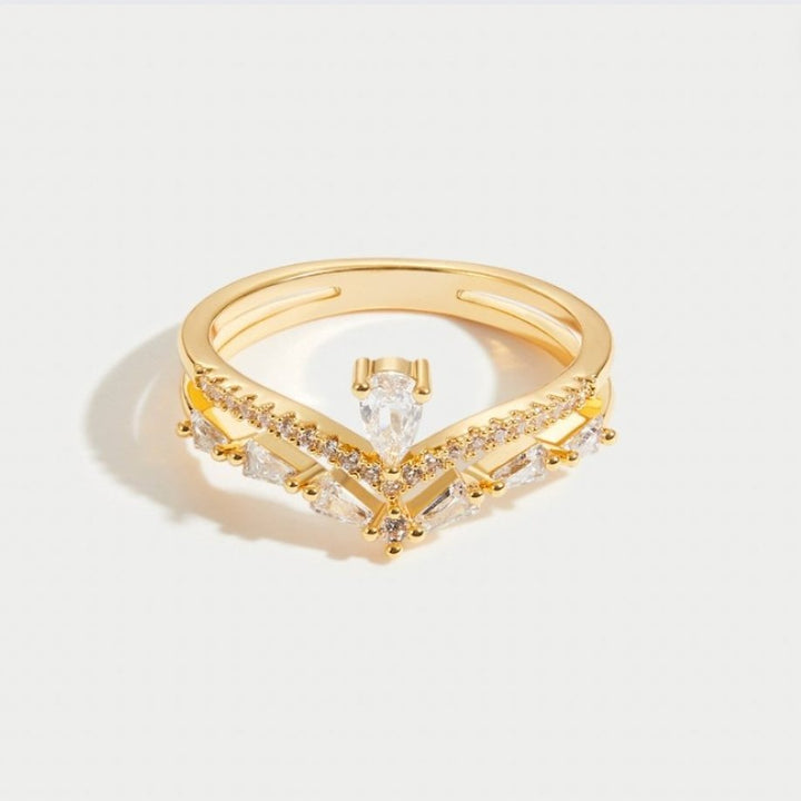 Valeria | Eleganter Kristallring für Damen