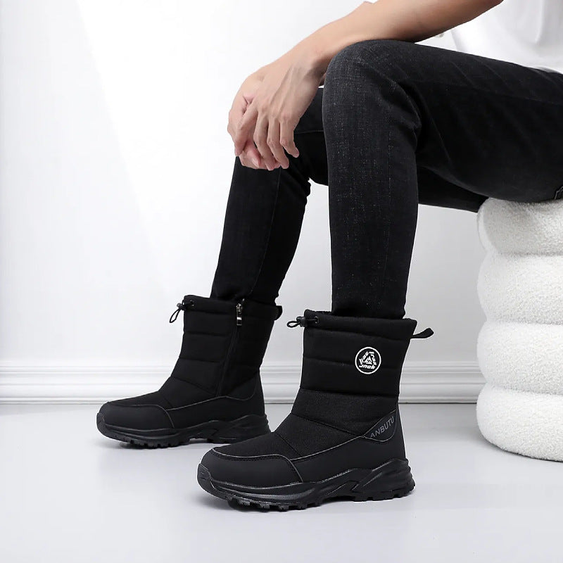 Winterstiefel mit rutschfester Sohle und Reißverschluss