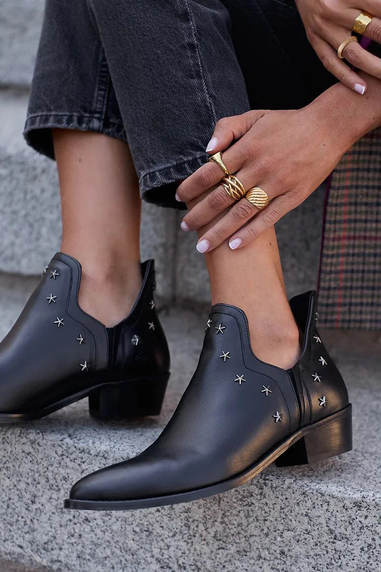 Ankle Boot für Damen mit Sterndetails und niedrigem Absatz