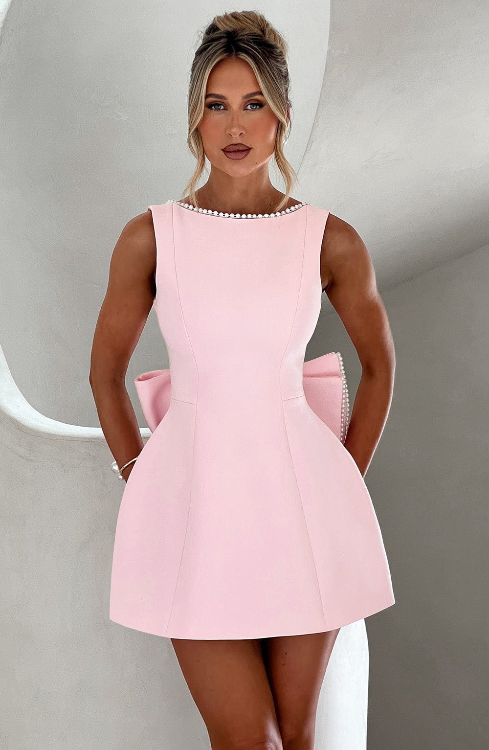 Damen Minikleid, Ärmellos