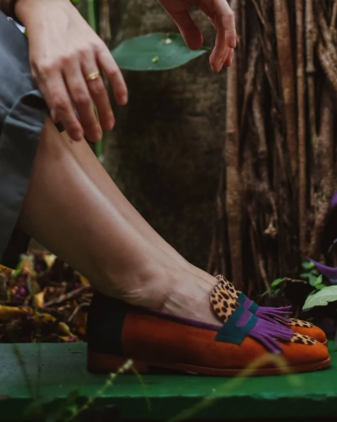 Loafer für Damen mit Fransen und Tierdruck
