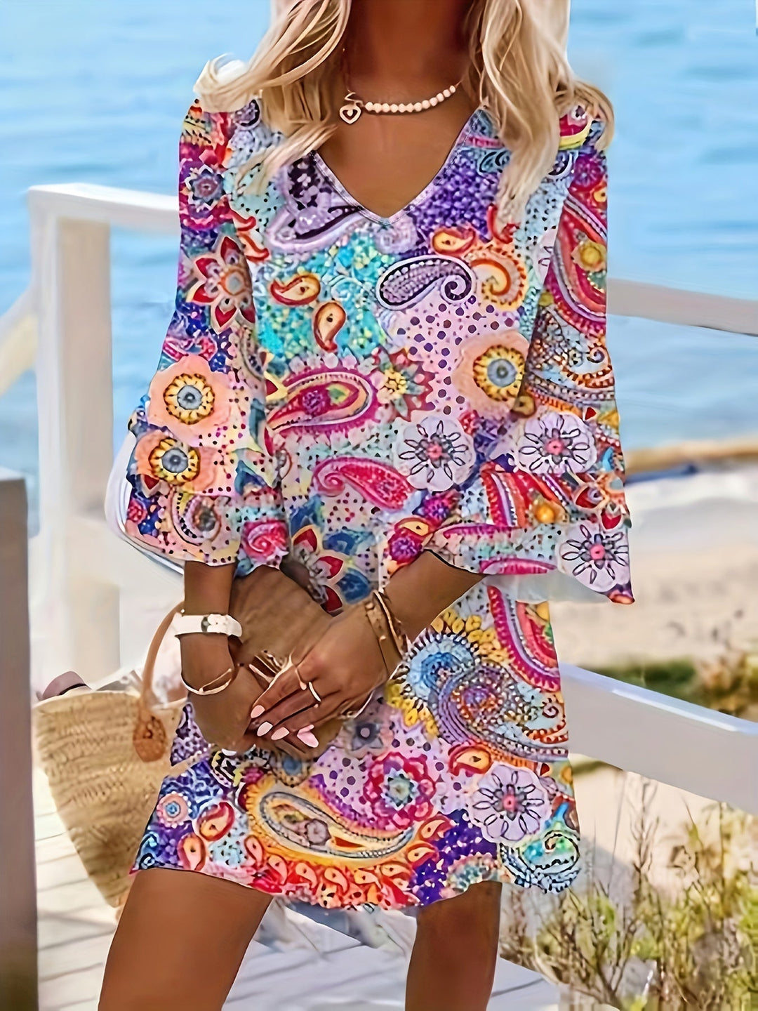 Gwen | Stilvolles Bedrucktes Kleid für Damen mit Blumenmuster und V-Ausschnitt