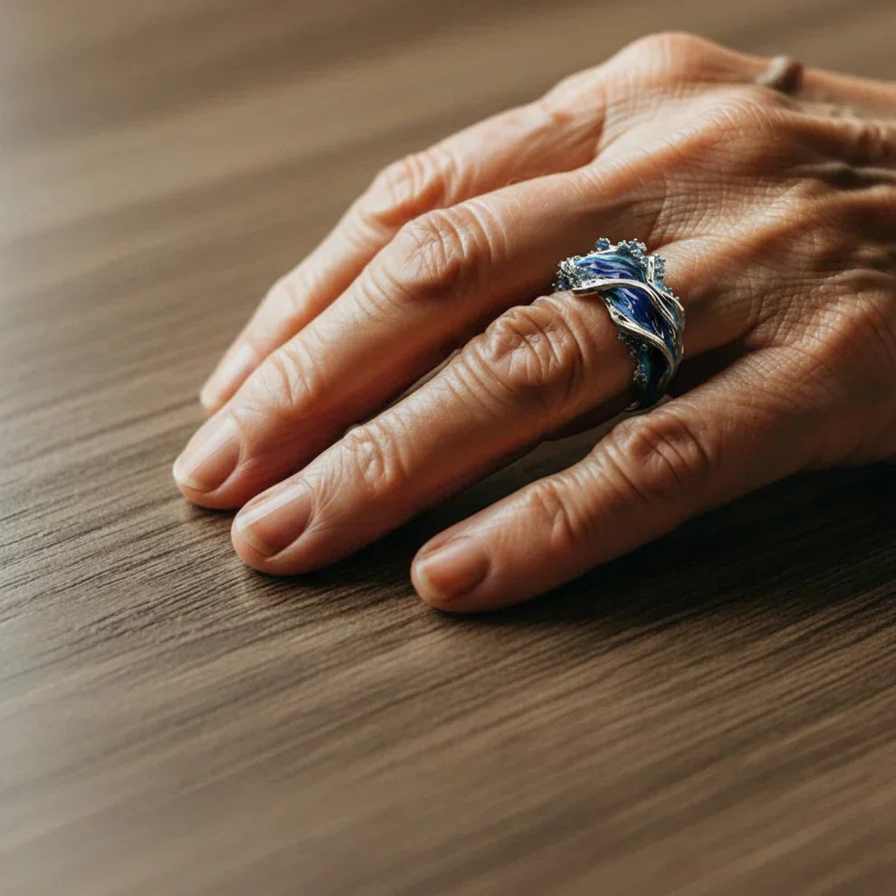 Retro-Goldring für Damen mit Wellen-Design