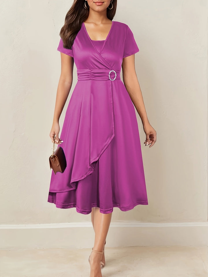 Hilda | Elegantes Abendkleid für Damen mit Strass-V-Ausschnitt