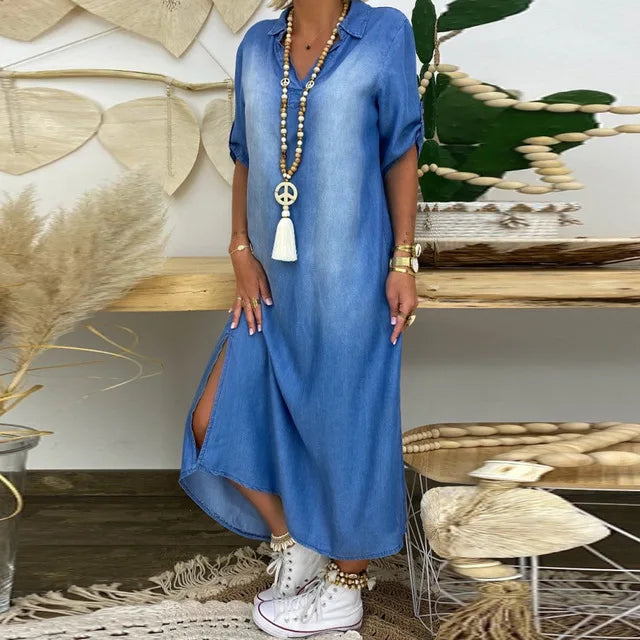 Lea | Lässiges langes Denim-Maxikleid für Damen mit V-Ausschnitt und kurzen Ärmeln
