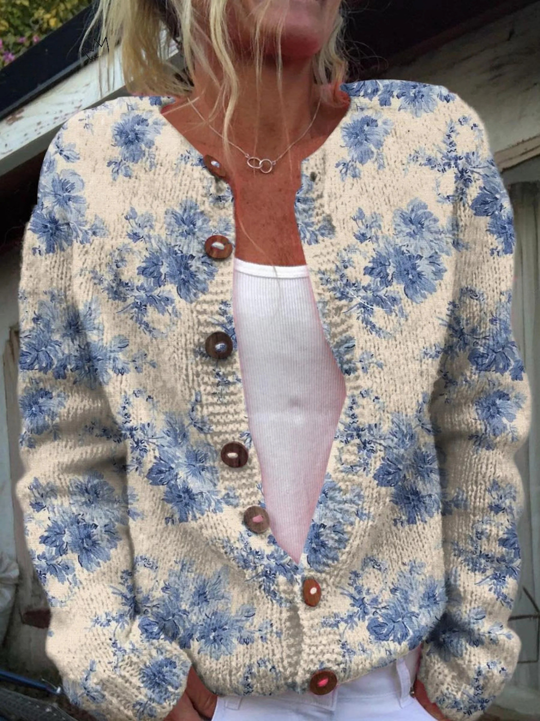 Damen Liebliches Floral Art Print | Knopfpullover mit V-Ausschnitt