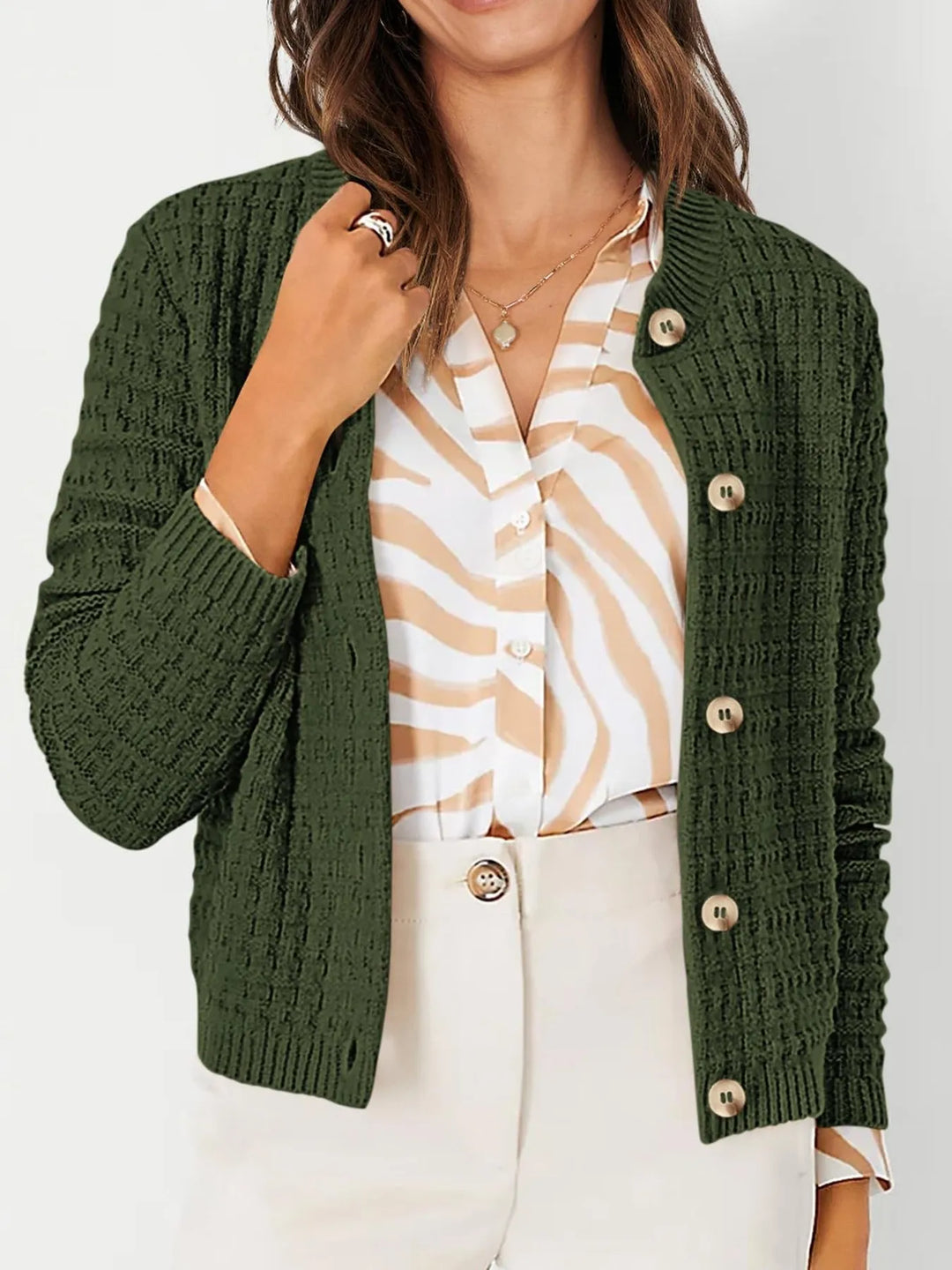 Harper | Strickjacke für Damen mit Knopfleiste und Rundhalsausschnitt