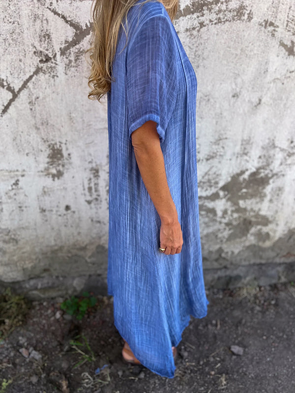 NIA | Maxikleid mit V-Ausschnitt und langen Ärmeln