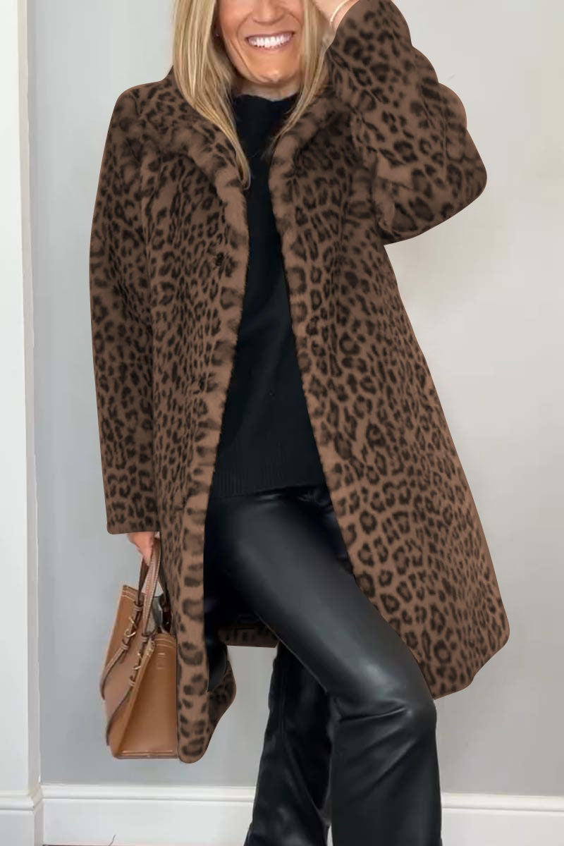 Valentina | Klassischer Damen Wintermantel mit Leopardenmuster