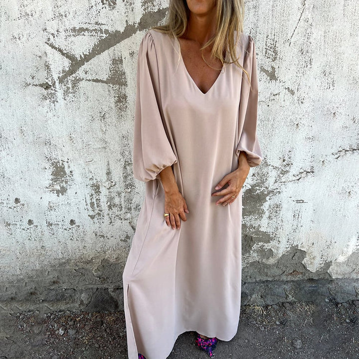 Delilah | Maxikleid für Damen mit V-Ausschnitt und 3/4-Ärmeln