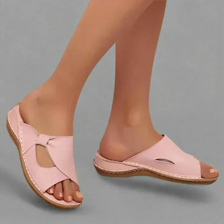 Yvonne | Bequeme Orthopädische Sandalen für Damen mit flachem Absatz
