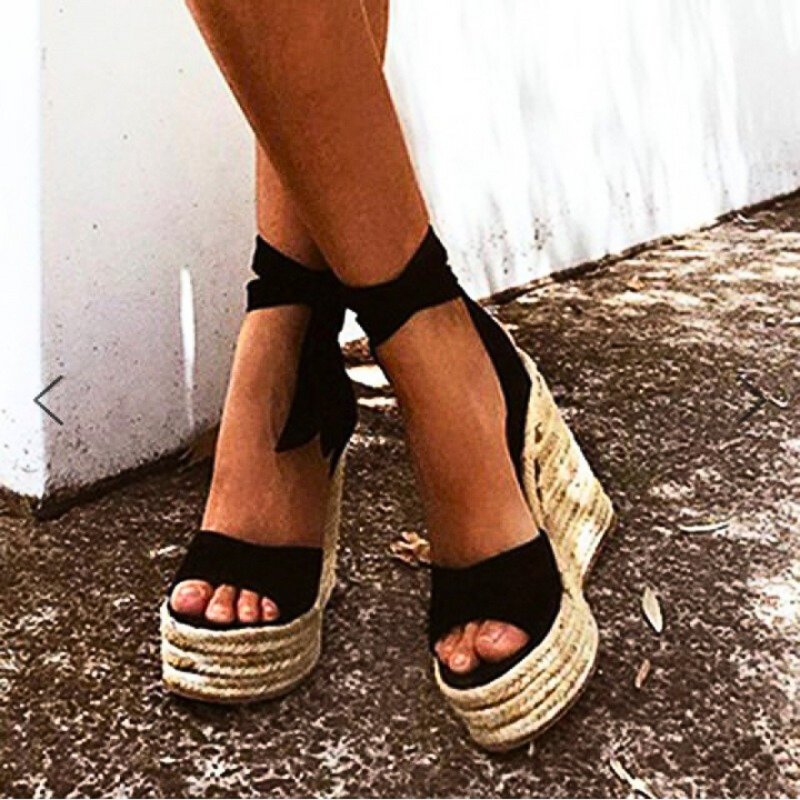 Serena | Elegante Espadrille Wedges Pumps