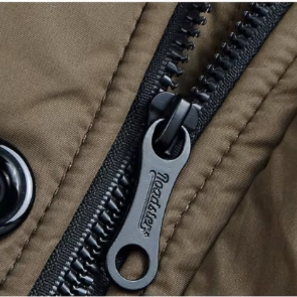 Elegante Parkajacke für Herren mit Kapuze und langen Ärmeln