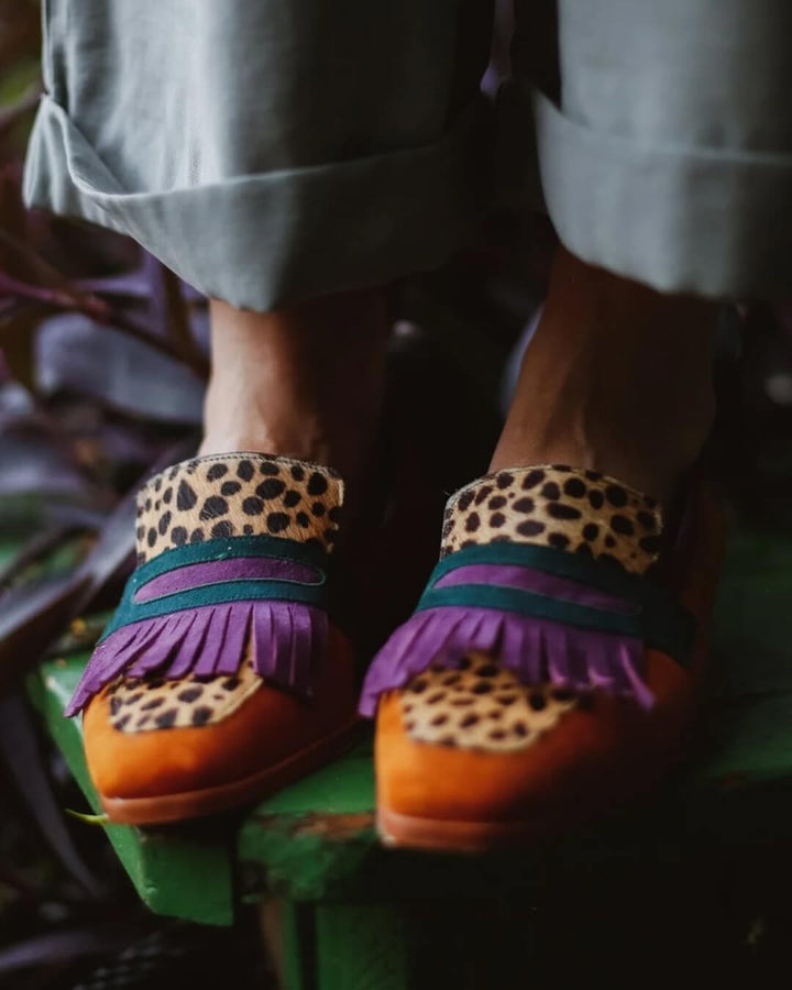 Loafer für Damen mit Fransen und Tierdruck