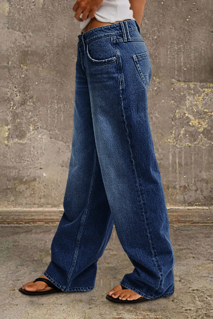 Jeans für Damen mit mittelhohem Bund und gerader Passform