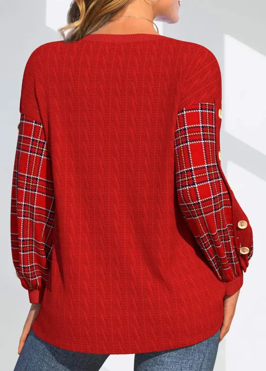 Ida | Roter Pullover für Damen mit karierten Ärmeln und Rundhalsausschnitt
