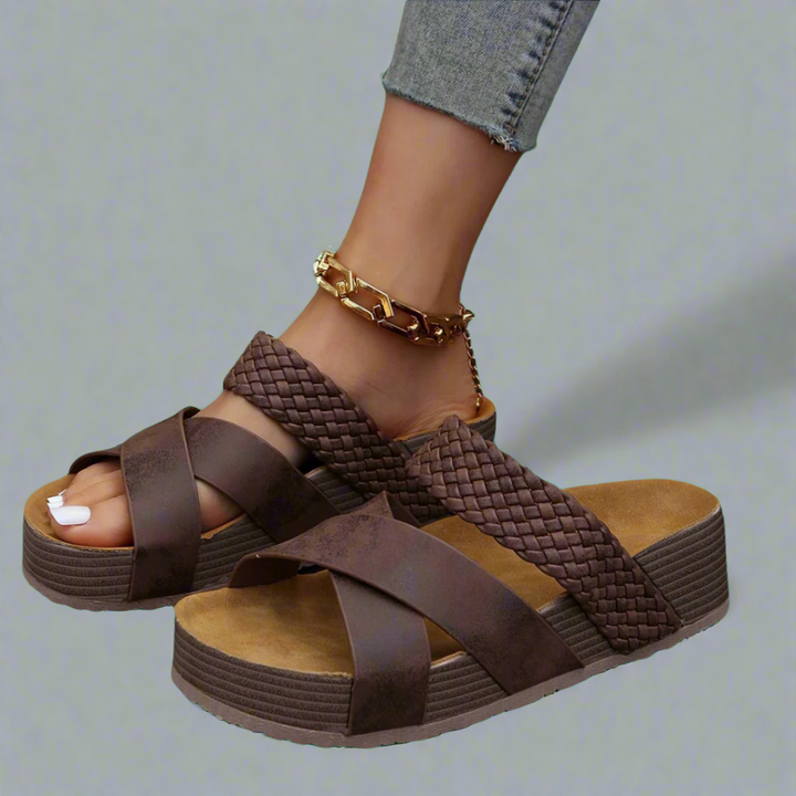 Athelgard | Bequeme Orthopädische Sandalen für Damen mit flachem Absatz