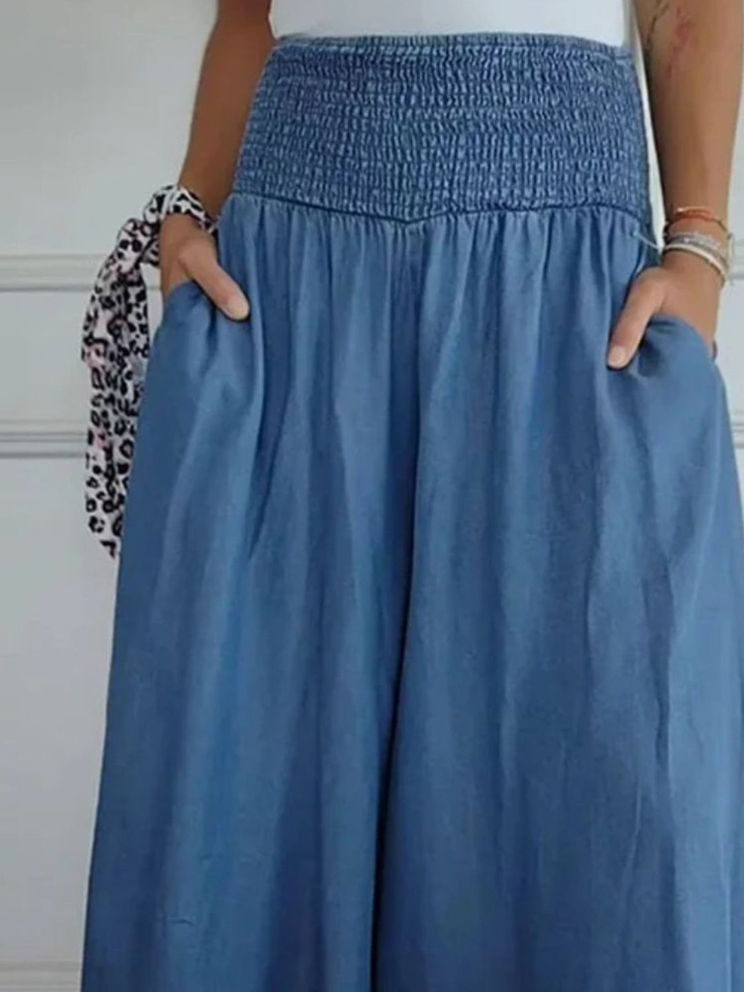 Marlene | Weit geschnittene für den Sommer Hose für Damen mit Blumenmuster