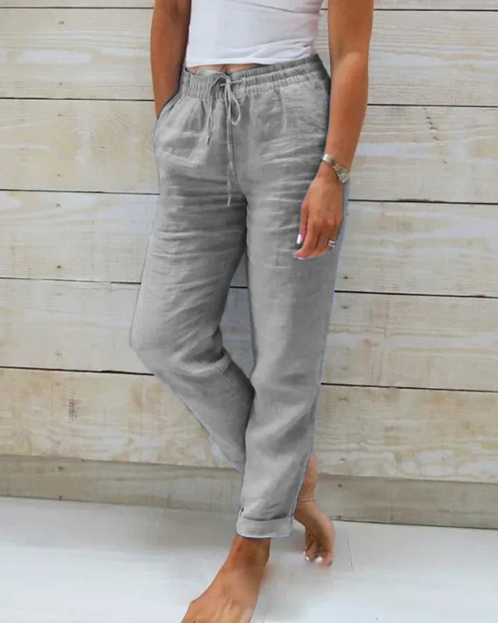 Melanie | Legere Damenhose für Damen mit schmaler Passform