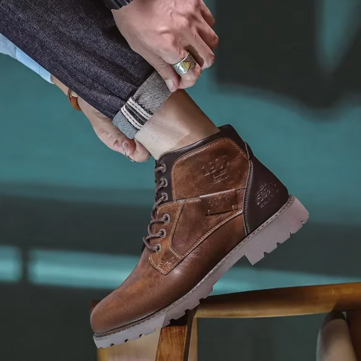 Aaron | Vintage Stiefel für Herren mit flachem Absatz