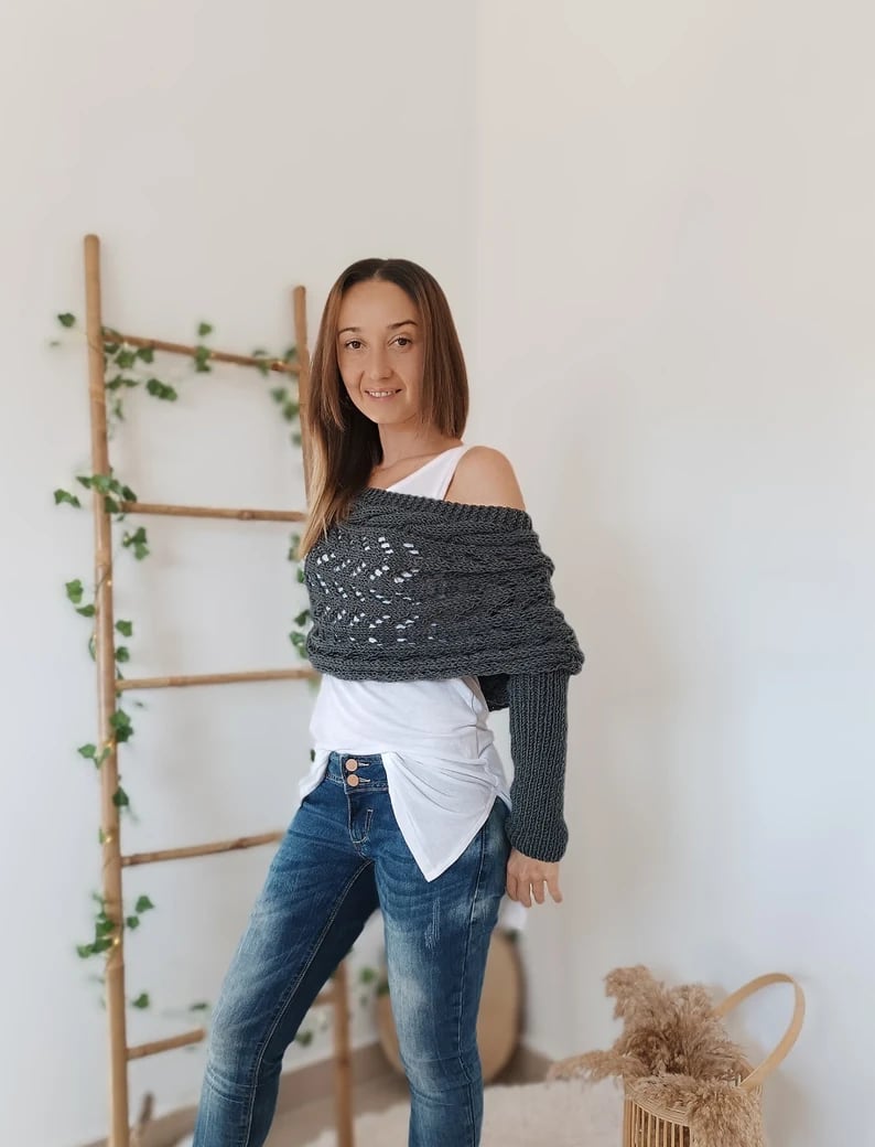 Eleonora | Halstuch für Damen mit Ärmeln