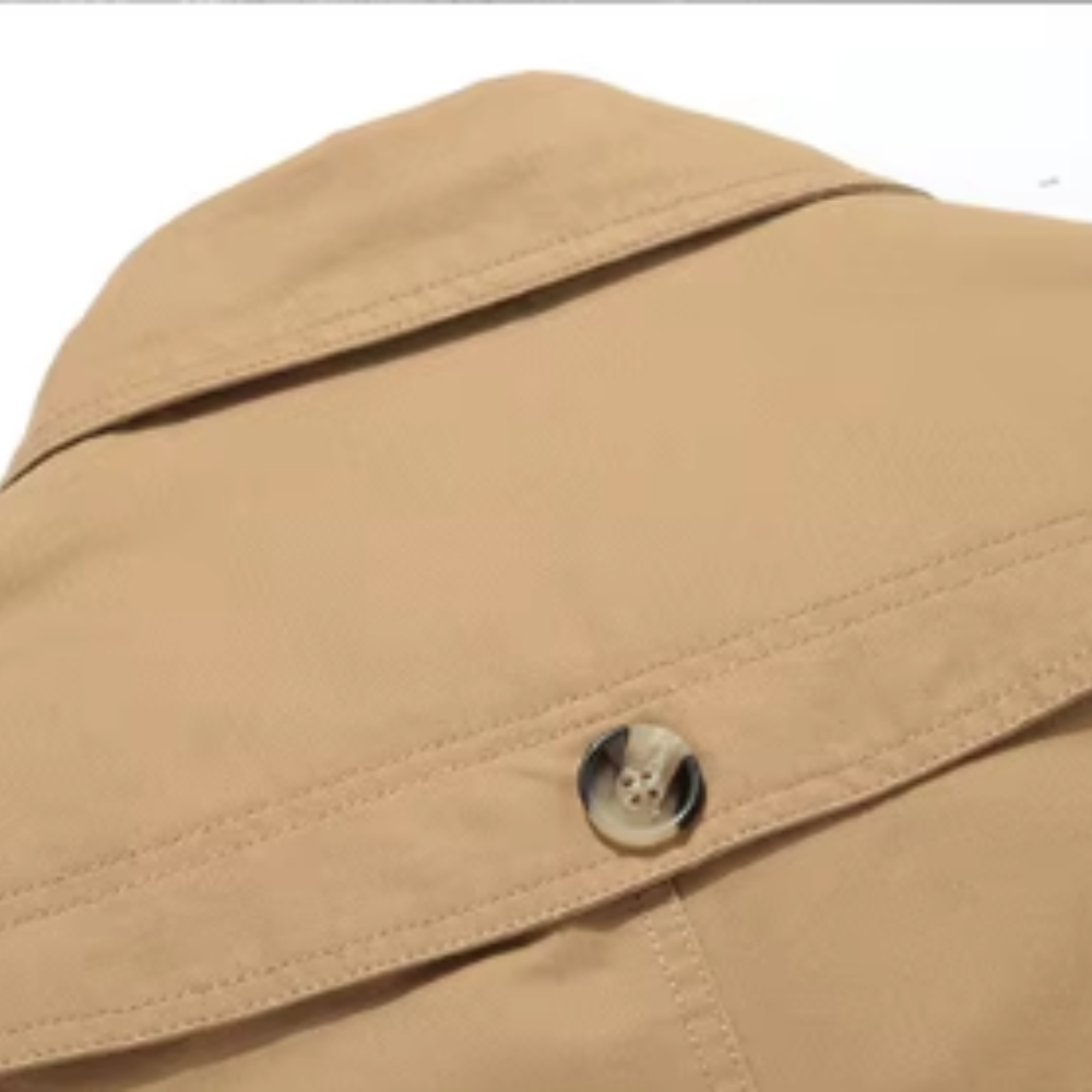 Eleganter Gepolsterter Trenchcoat für Herren mit langen Ärmeln