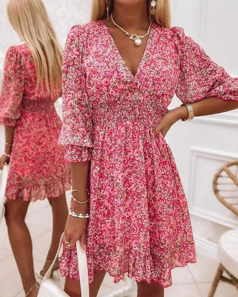Sami | Floral Sommerkleid für Damen mit V-Ausschnitt und kurzen Ärmeln