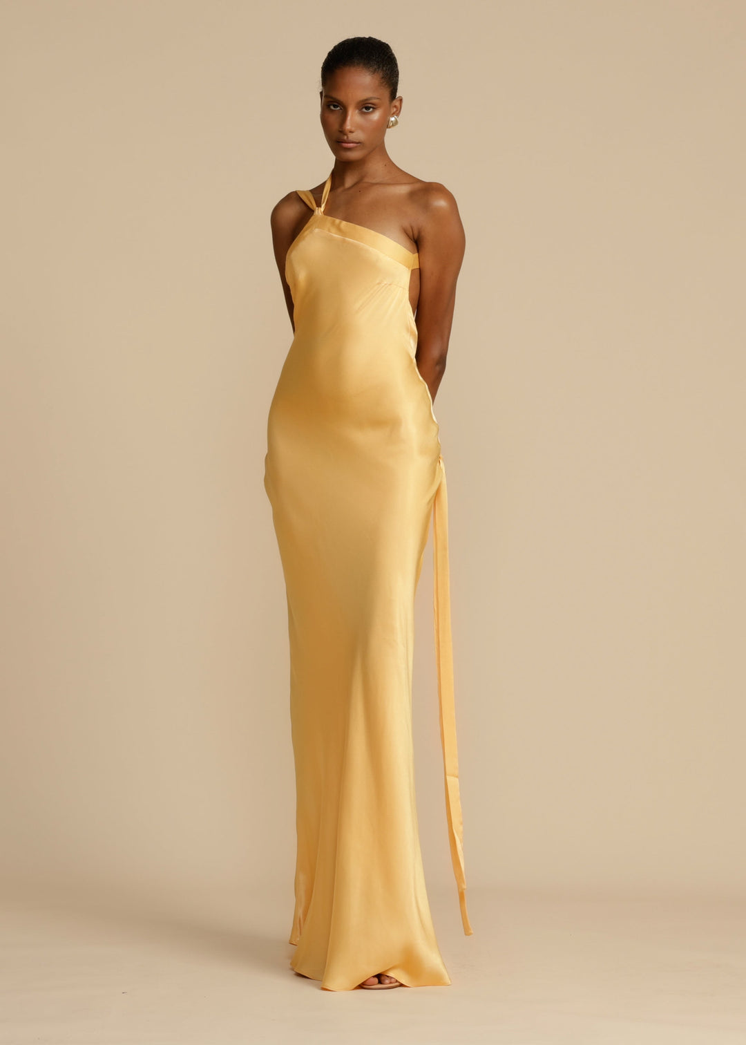Selene | Maxikleid für Damen mit Neckholder-Ausschnitt
