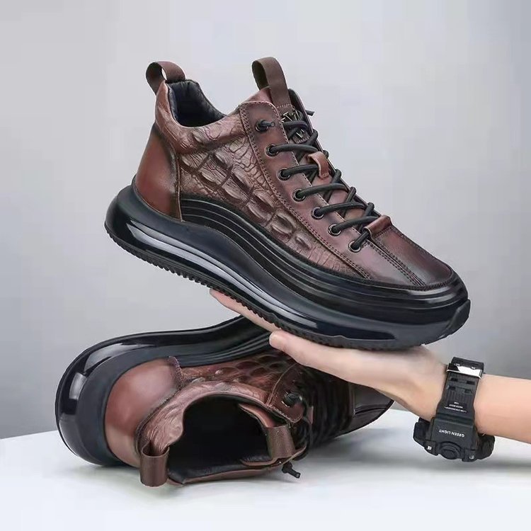 Herren Sneaker mit Krokodilmuster und Schnürung