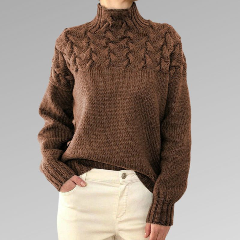Eva | Damenpullover für Damen mit Zopfmuster-Detail und Rollkragen