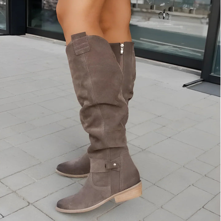 Flavia | Stiefelette für Damen mit flachem Absatz