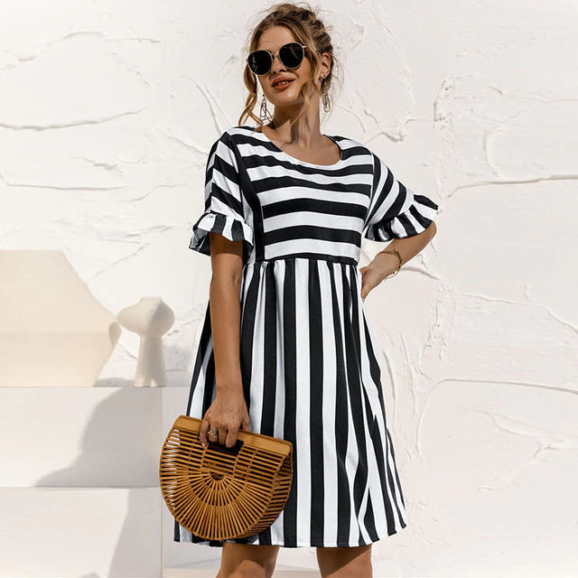 Lucinda | Gestreiftes Rüschenshirt-Maternity-Minikleid für Damen