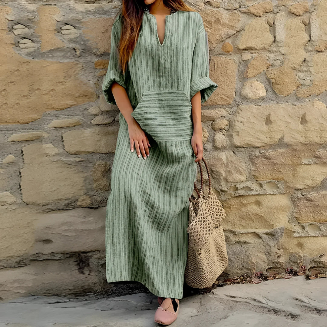 Hedwig | Maxikleid für Damen mit V-Ausschnitt und kurzen Ärmeln