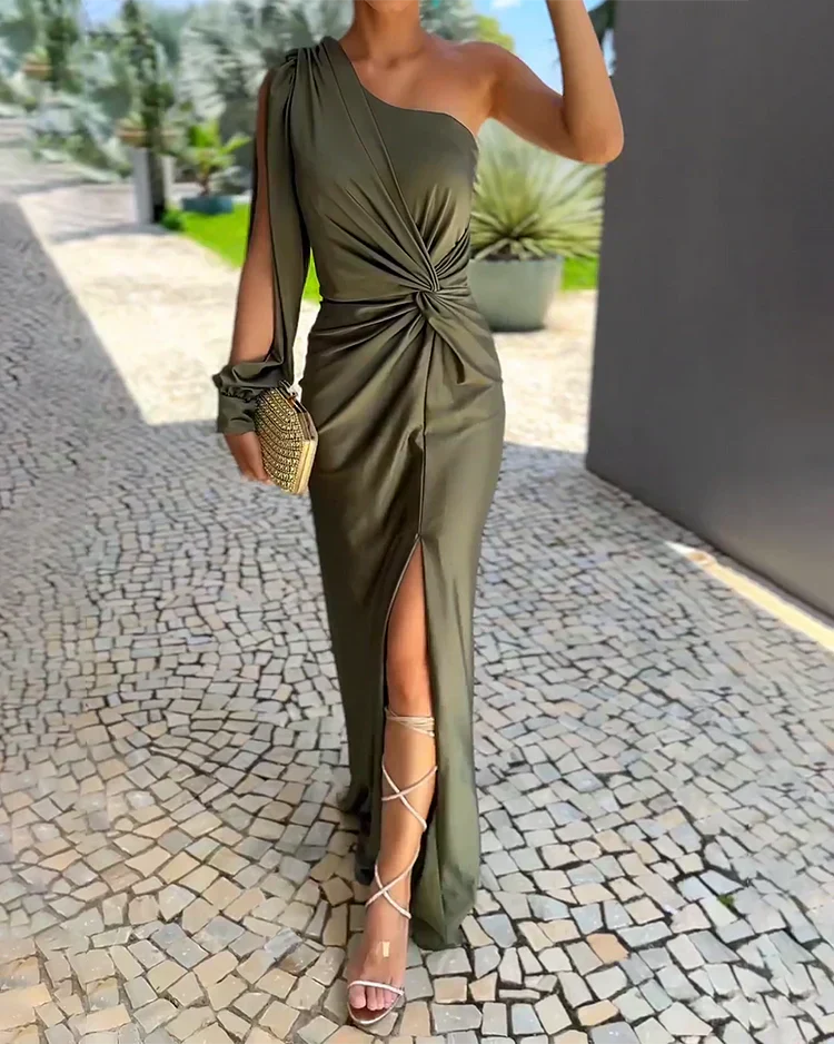 Liana | Elegantes Abendkleid für Damen mit asymmetrischem Ausschnitt