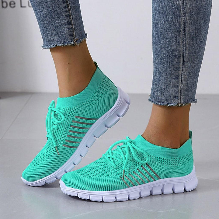 Nanna | Ergonomische und atmungsaktive Freizeitschuhe für Damen